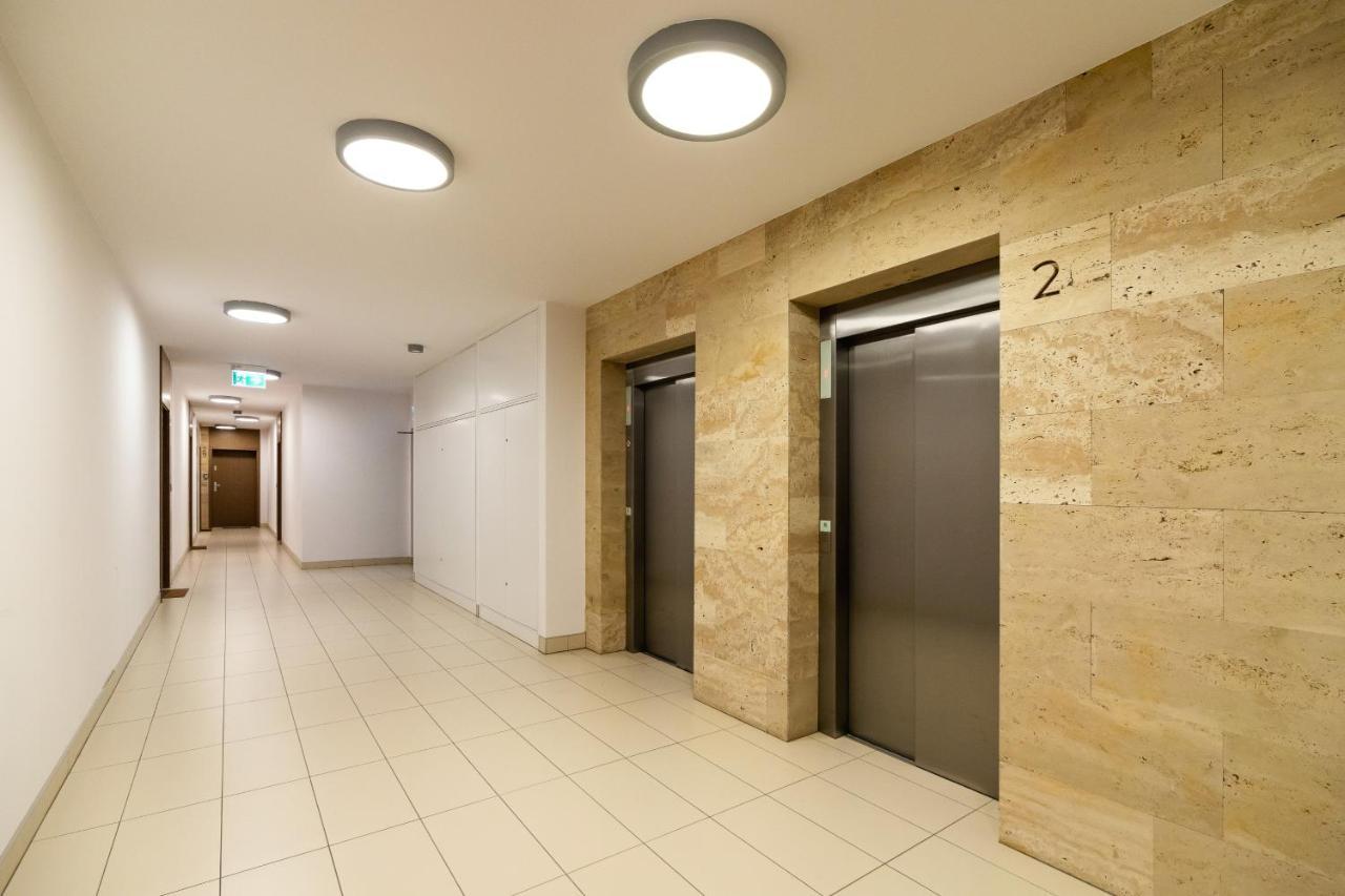Apartments Cystersow Cracow By Noclegi Renters Krakau Exterior foto